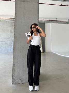 Boyundan Geçmeli Kadın Crop